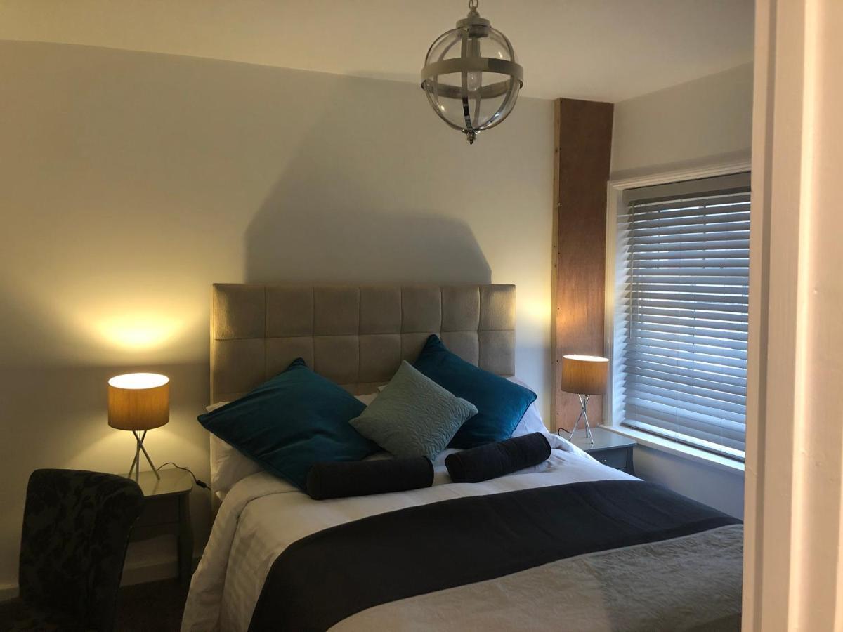 The Lion Hotel Broseley Екстериор снимка