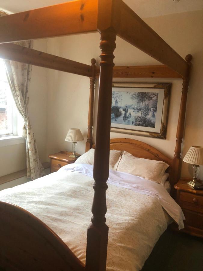 The Lion Hotel Broseley Екстериор снимка